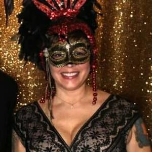 Meet your Posher, Lucy